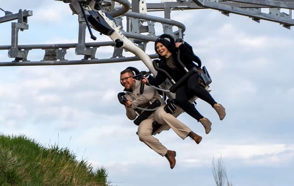 Buffalo Hunt – Interactieve Suspended Coaster